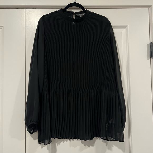 Primark Women's Black Long Sleeve Crewneck Pleated‎ Top Size 14 - Picture 1 of 7